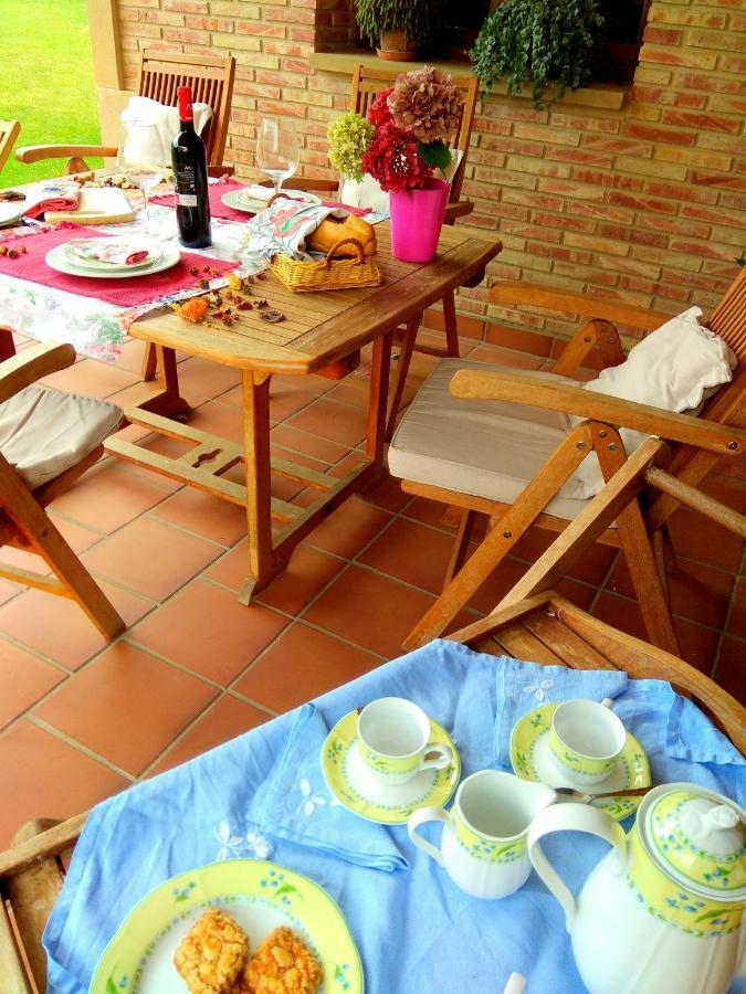 El Chalet Del Golf Urturi Ngoại thất bức ảnh